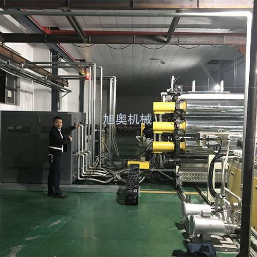板材型材輥輪現(xiàn)場